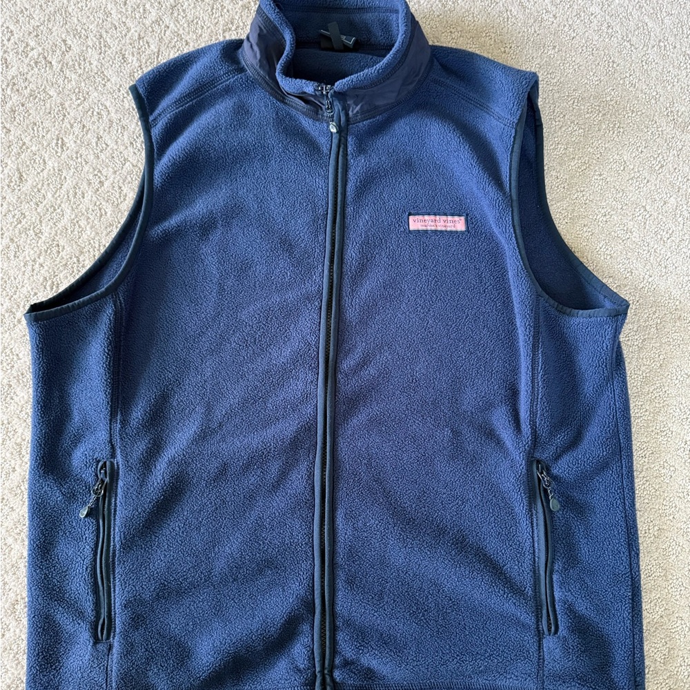 Vineyard Vines Men’s Blue Fleece Vest. Size L. Like new!